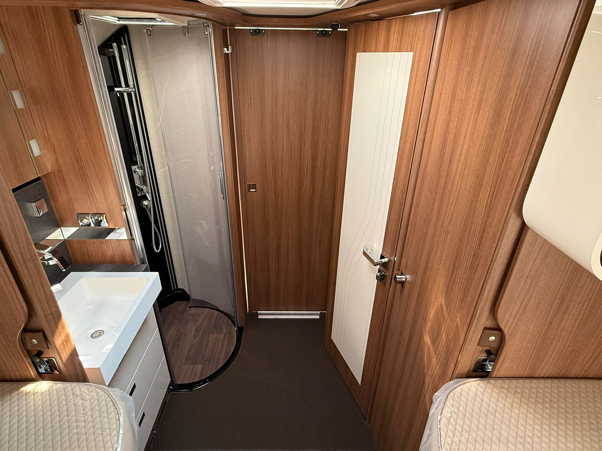 Carthago chic e-line I 61 XL LE