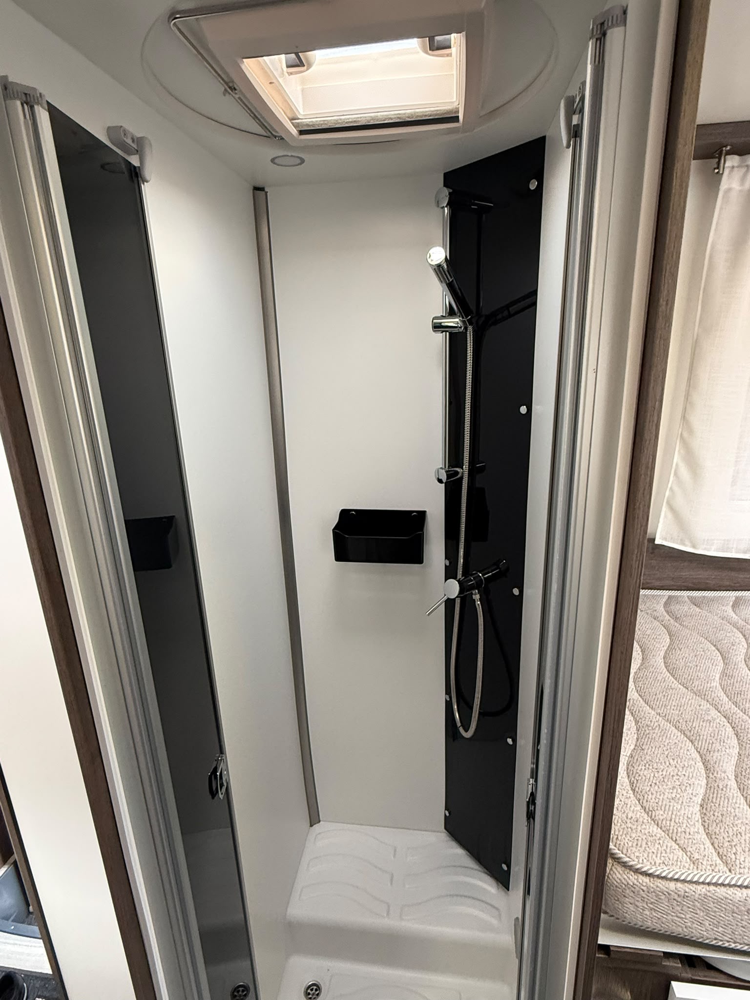 Benimar Tessoro463 cocoon