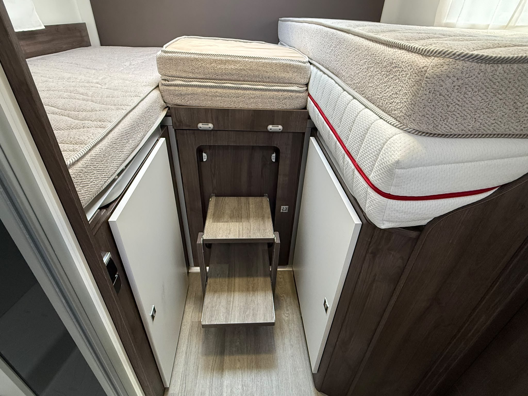 Benimar Tessoro463 cocoon